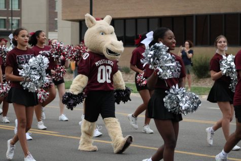 Homecoming Parade 2022 Photo Gallery