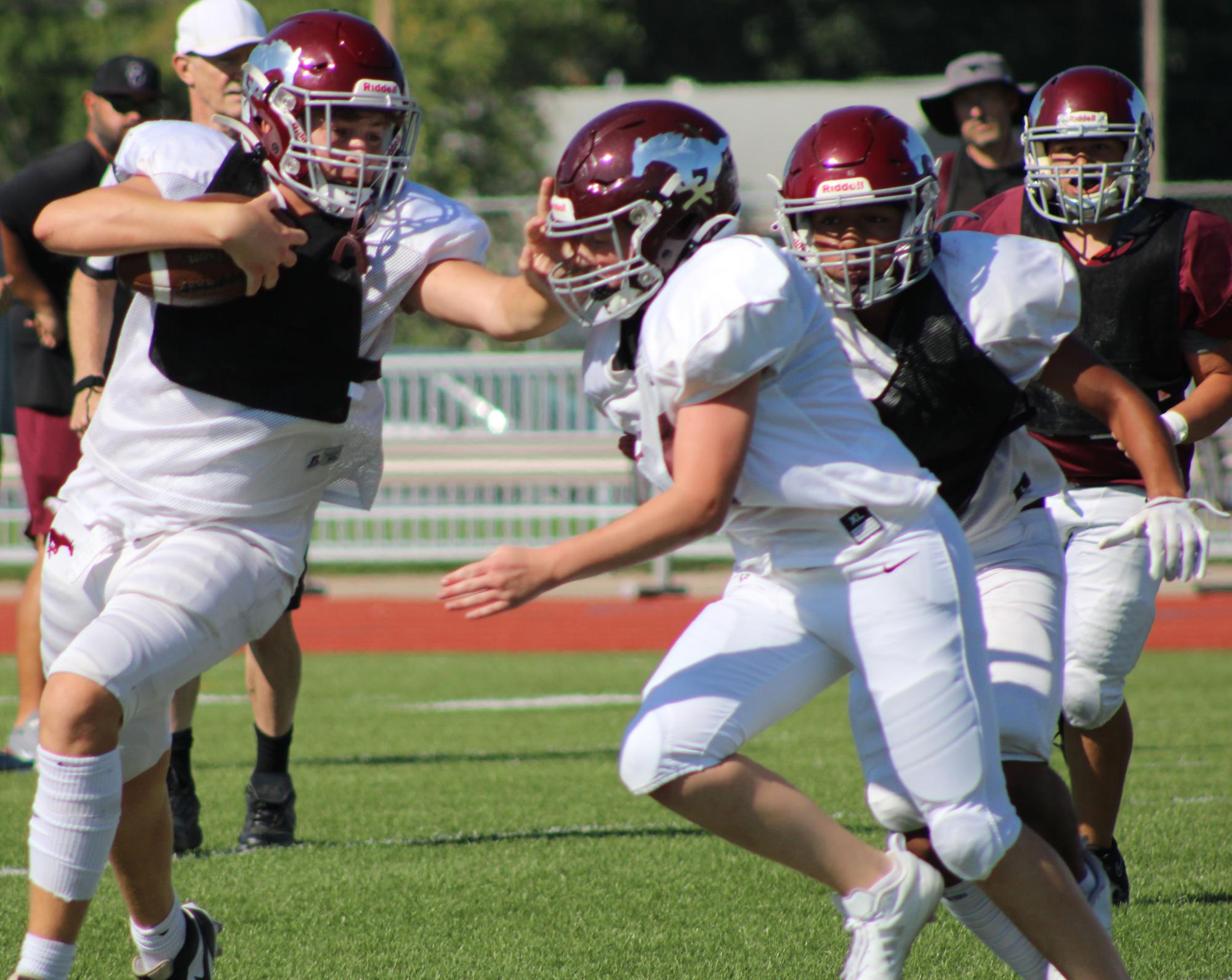 Football Scrimmage Photo Gallery