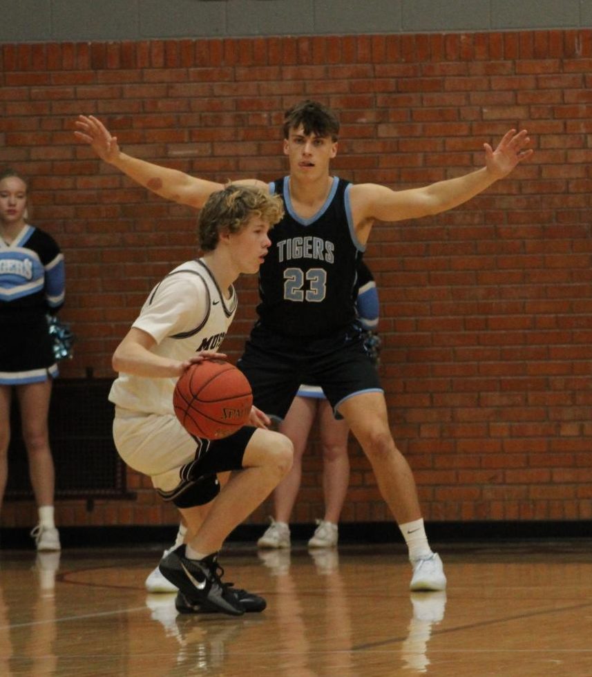 Varsity Boys Basketball vs. Eisenhower 1/17 Photo Gallery