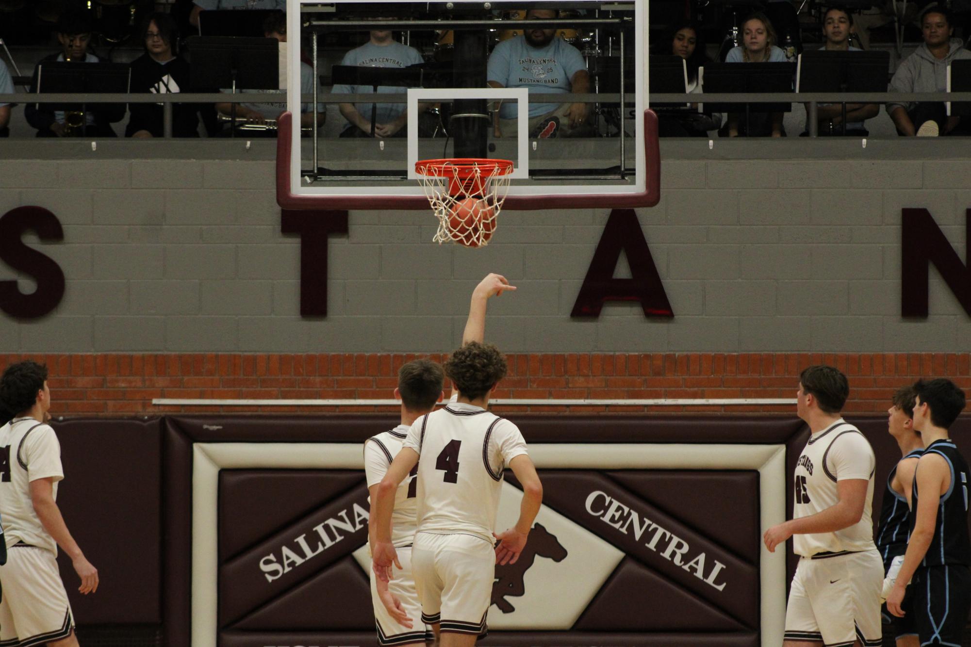 Varsity Boys Basketball vs. Eisenhower 1/17 Photo Gallery