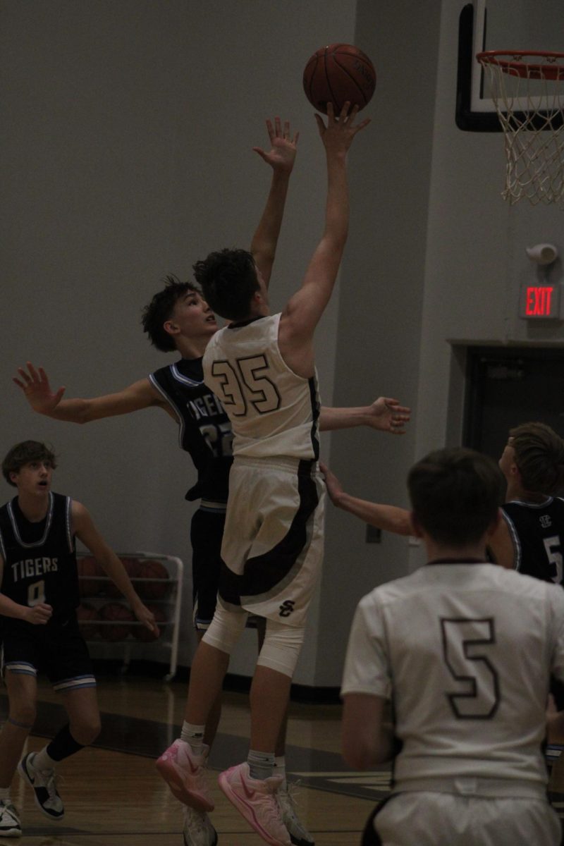 Freshman Basketball vs. Eisenhower 1/17 Photo Gallery