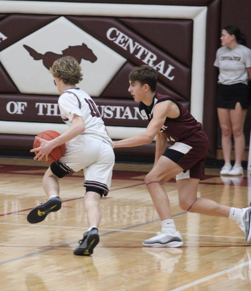 Varsity Boys Basketball vs. Buhler SIT 1/23 Photo Gallery