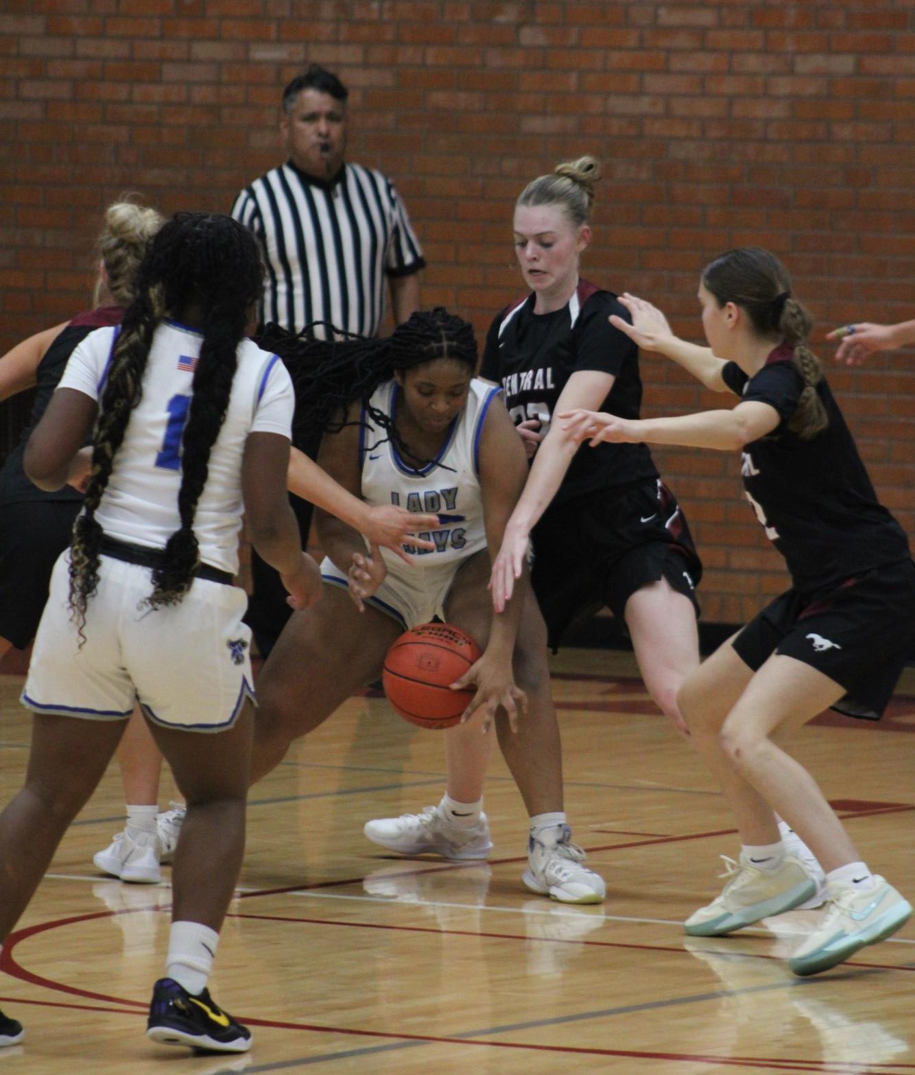 Varsity Girls Basketball vs. Junction City SIT 1/24 Photo Gallery