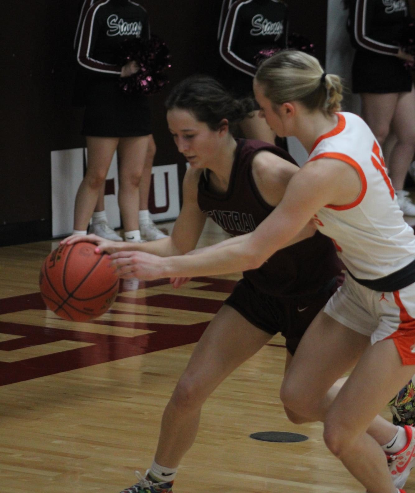 Varsity Girls Basketball vs. Abilene SIT 1/25 Photo Gallery