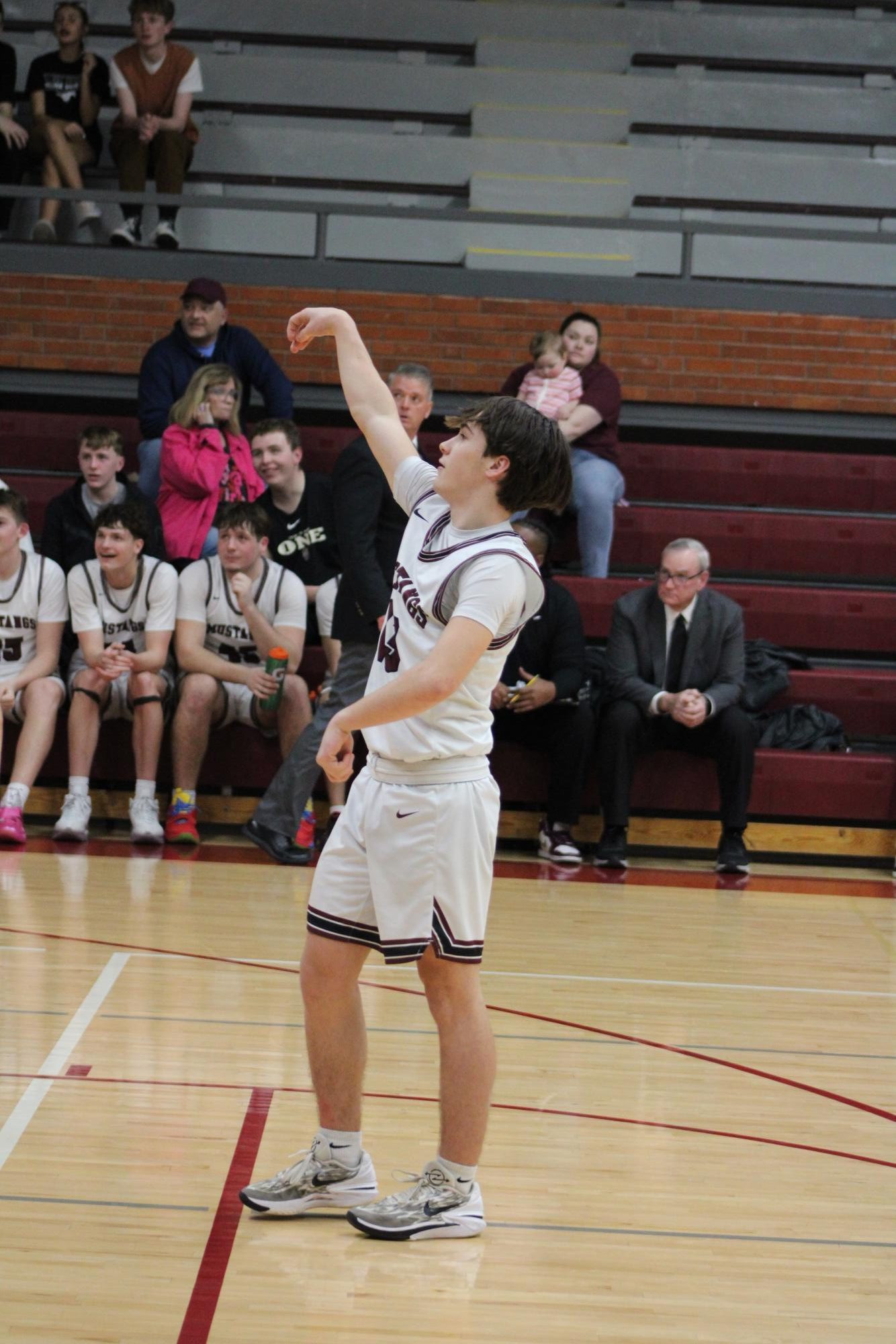 Varsity Boys Basketball vs. Ark City 2/14 Photo Gallery