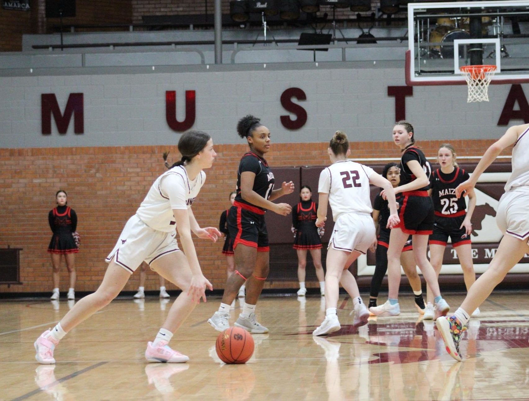 Varsity Girls Basketball vs. Maize 2/4 Photo Gallery