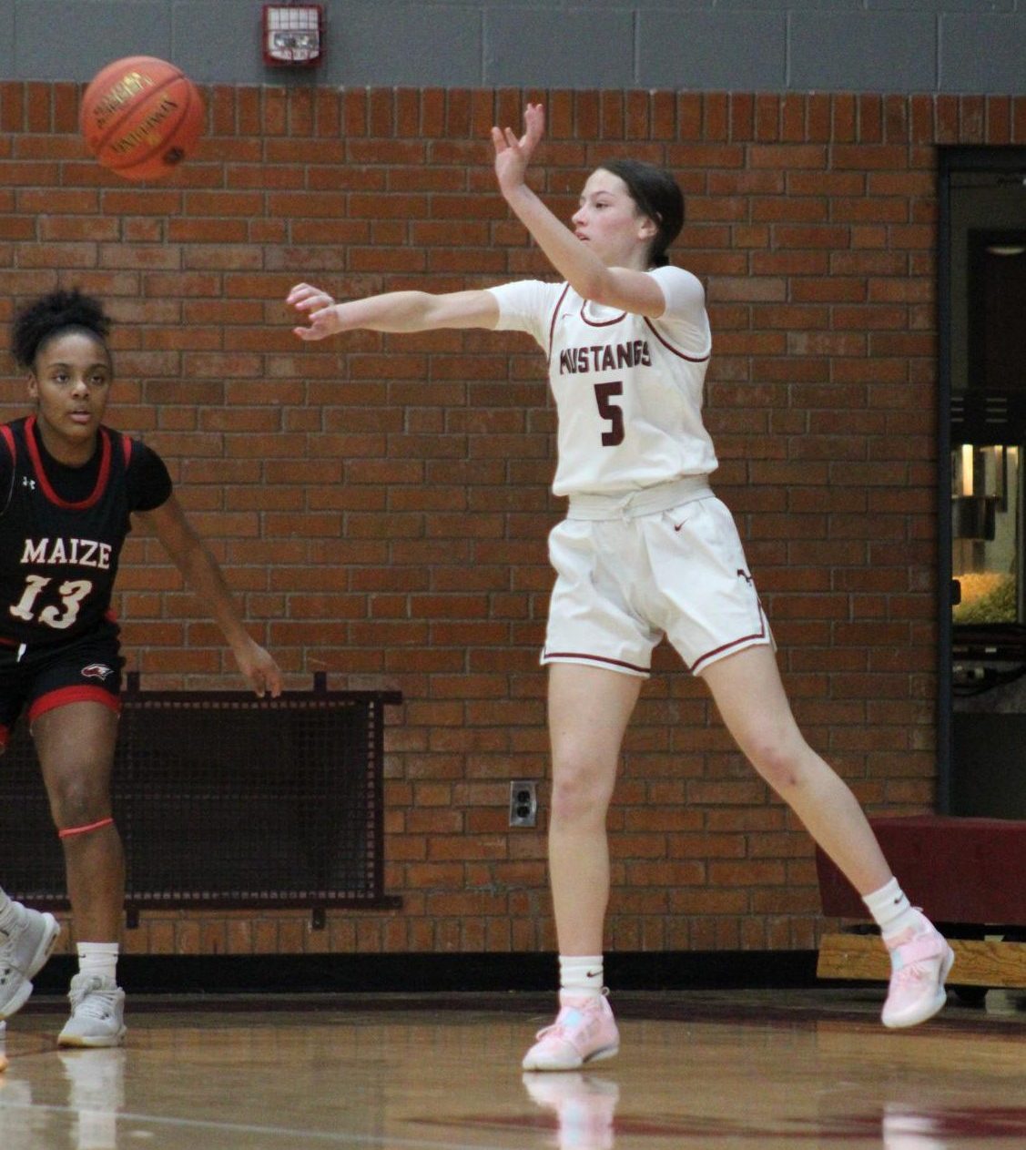 Varsity Girls Basketball vs. Maize 2/4 Photo Gallery