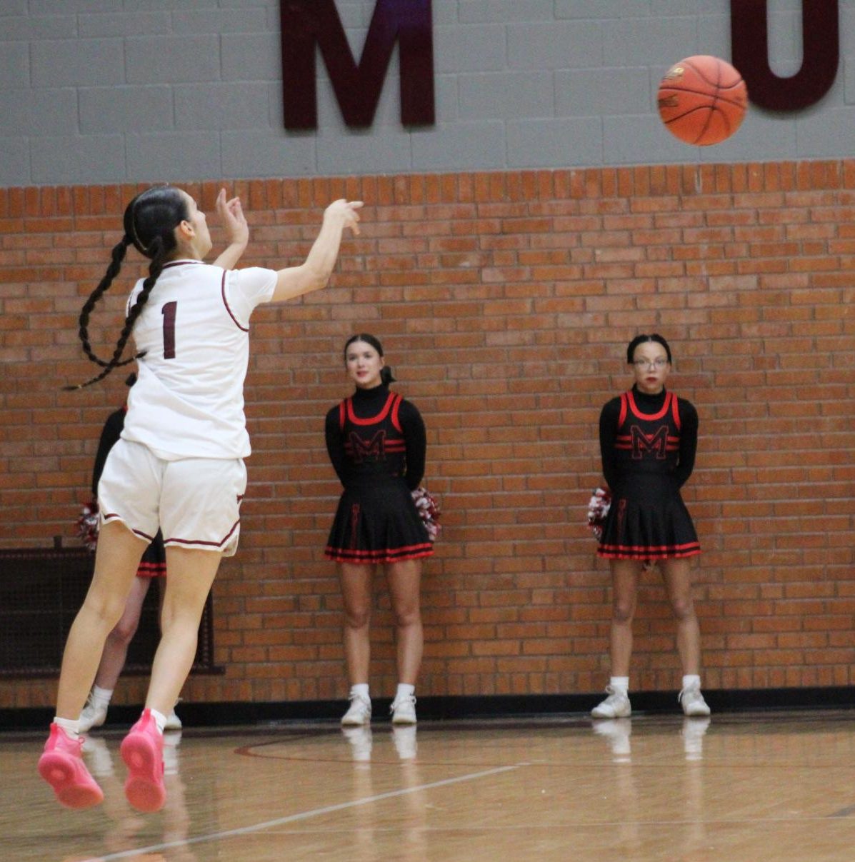 Varsity Girls Basketball vs. Maize 2/4 Photo Gallery