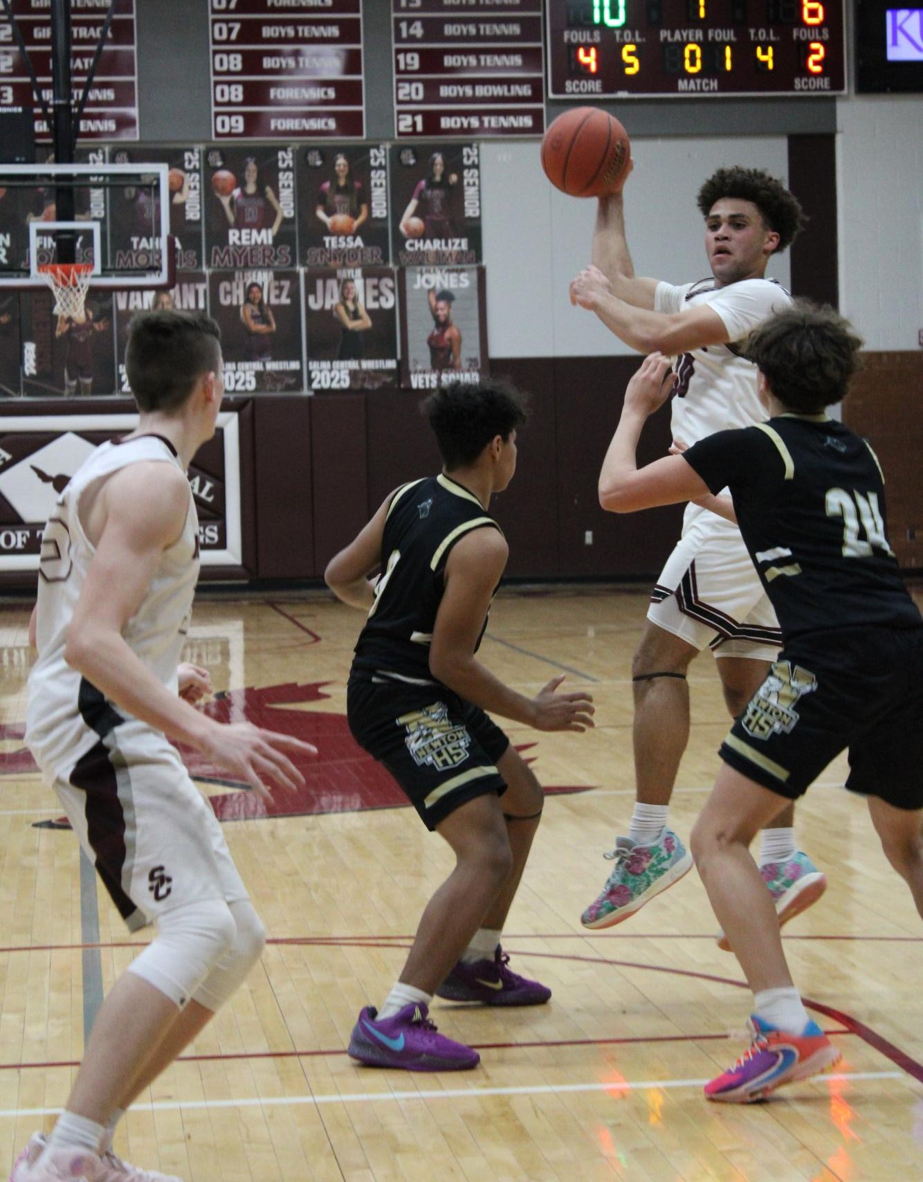 Freshman Basketball vs. Newton 2/25 Photo Gallery