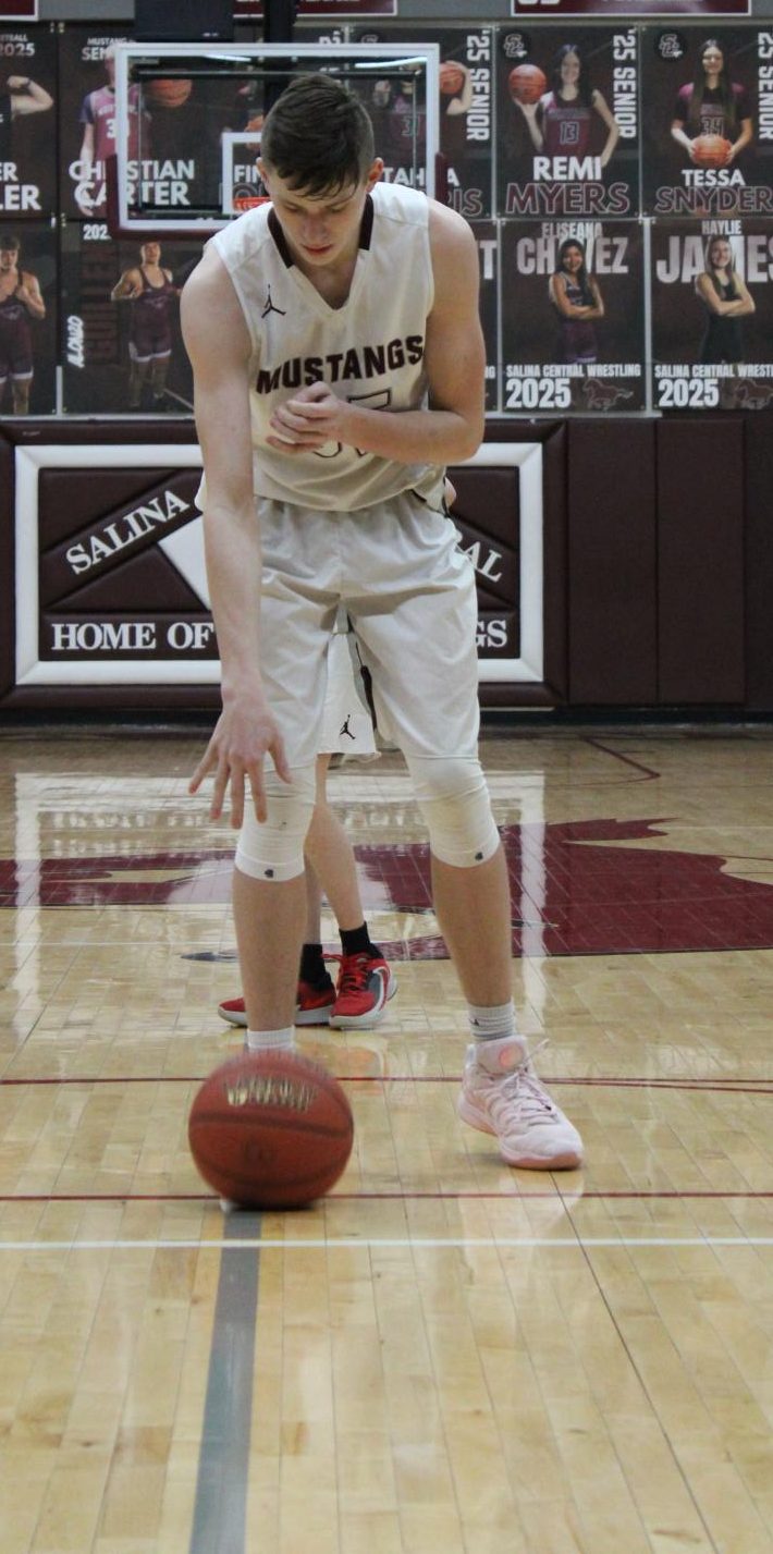 Freshman Basketball vs. Newton 2/25 Photo Gallery
