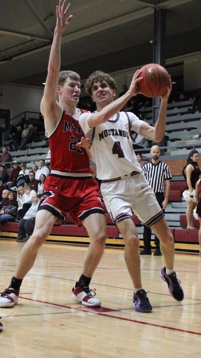 Varsity Boys Basketball vs. Maize 2/4 Photo Gallery