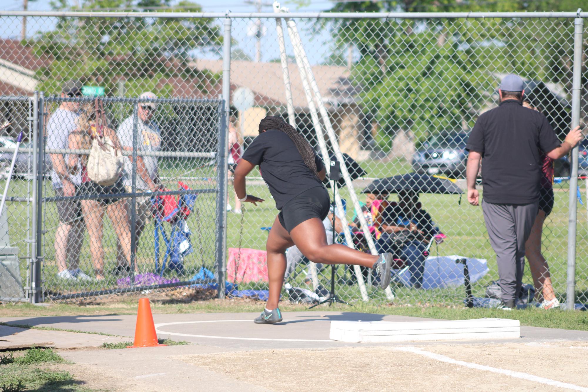 Varsity Track @Central 5/9 Photo Gallery