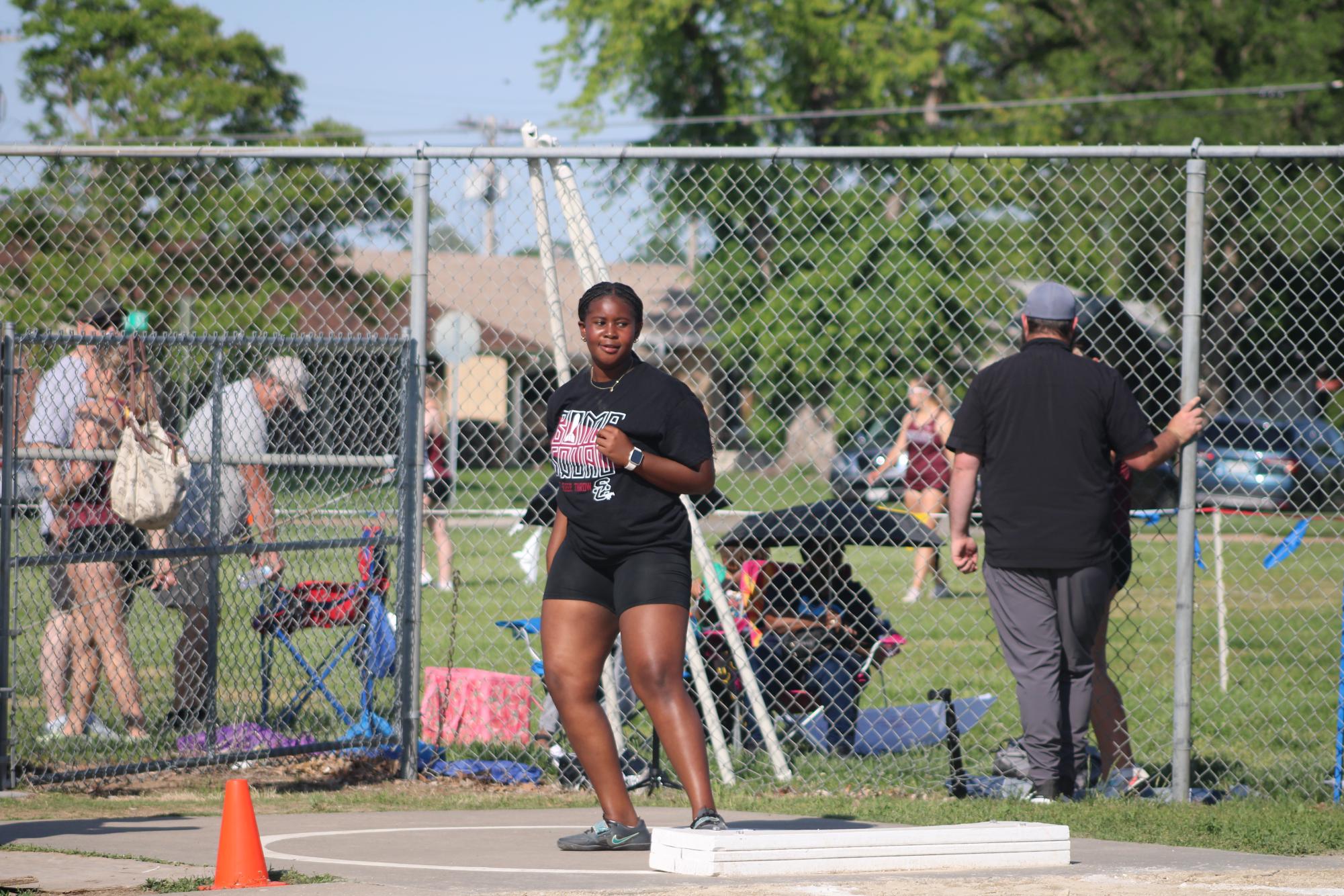 Varsity Track @Central 5/9 Photo Gallery