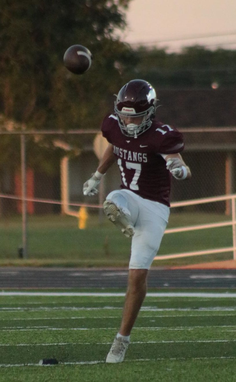 Varsity Football vs. Arkansas City 9/12 Photo Gallery