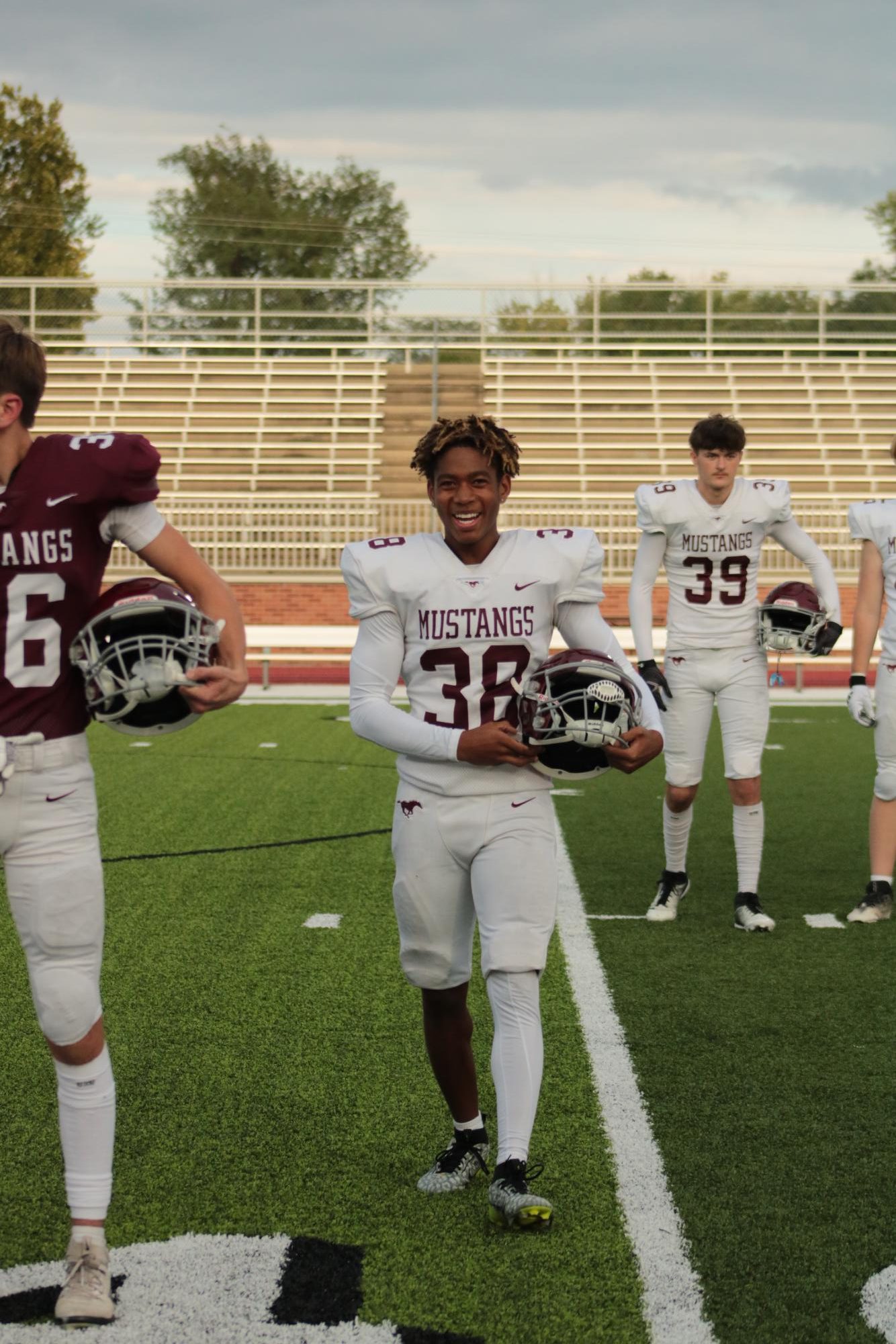 Varsity Football Gator Bowl 8/29 Photo Gallery