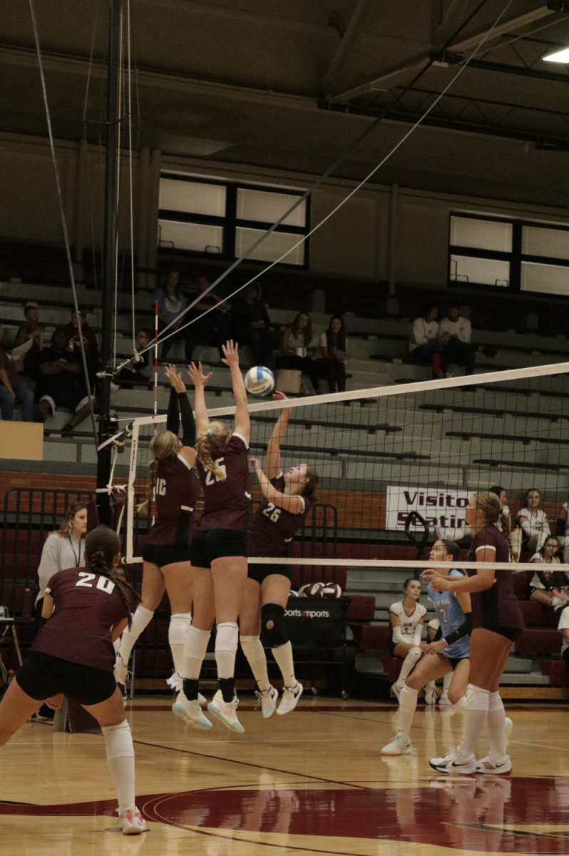 Mustang volleyball hits the ground running