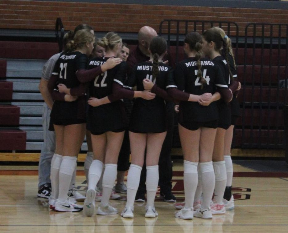 Varsity Volleyball 9/30 Photo Gallery