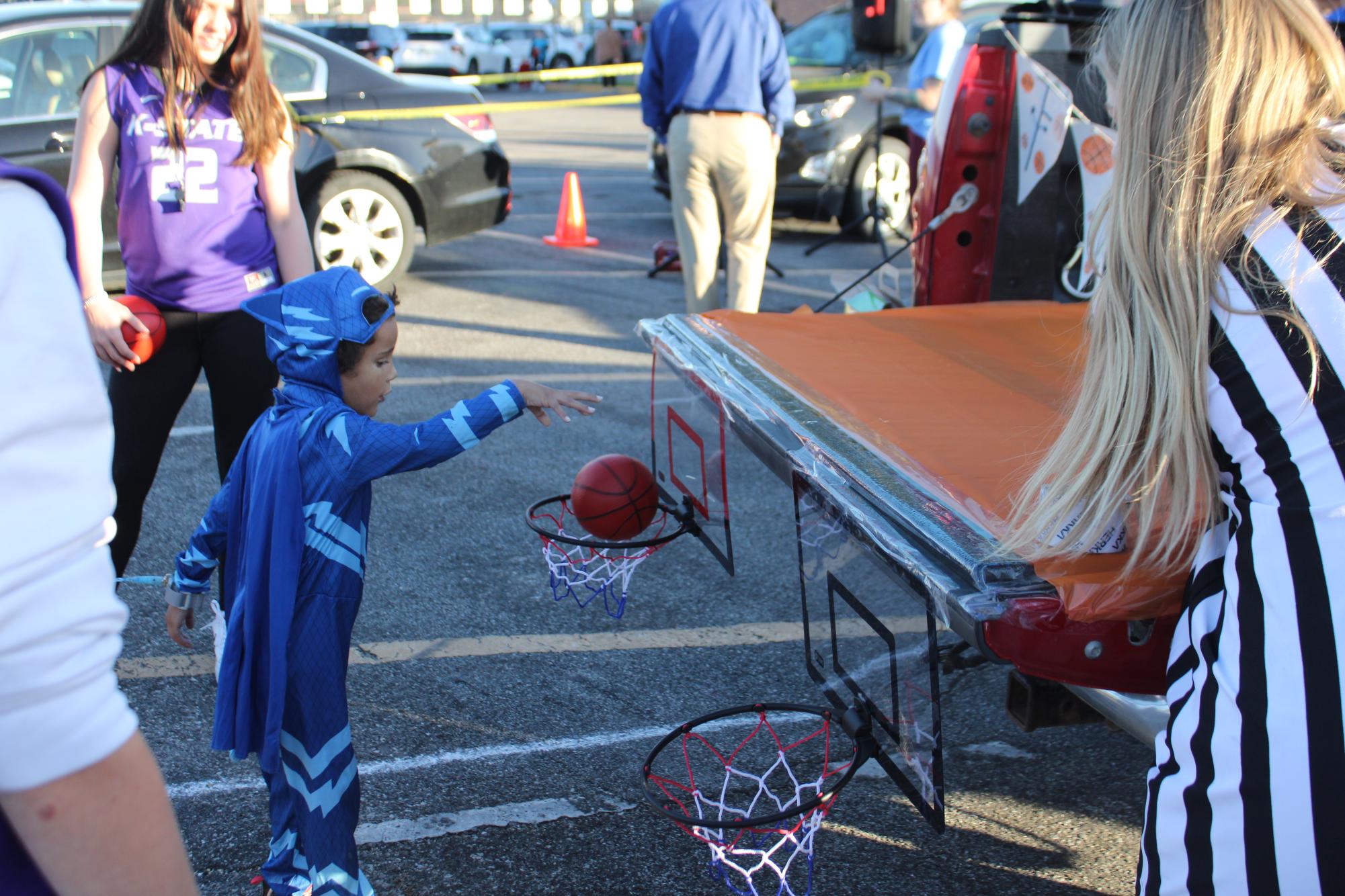 Trunk-or-treat Photo Gallery 10/22