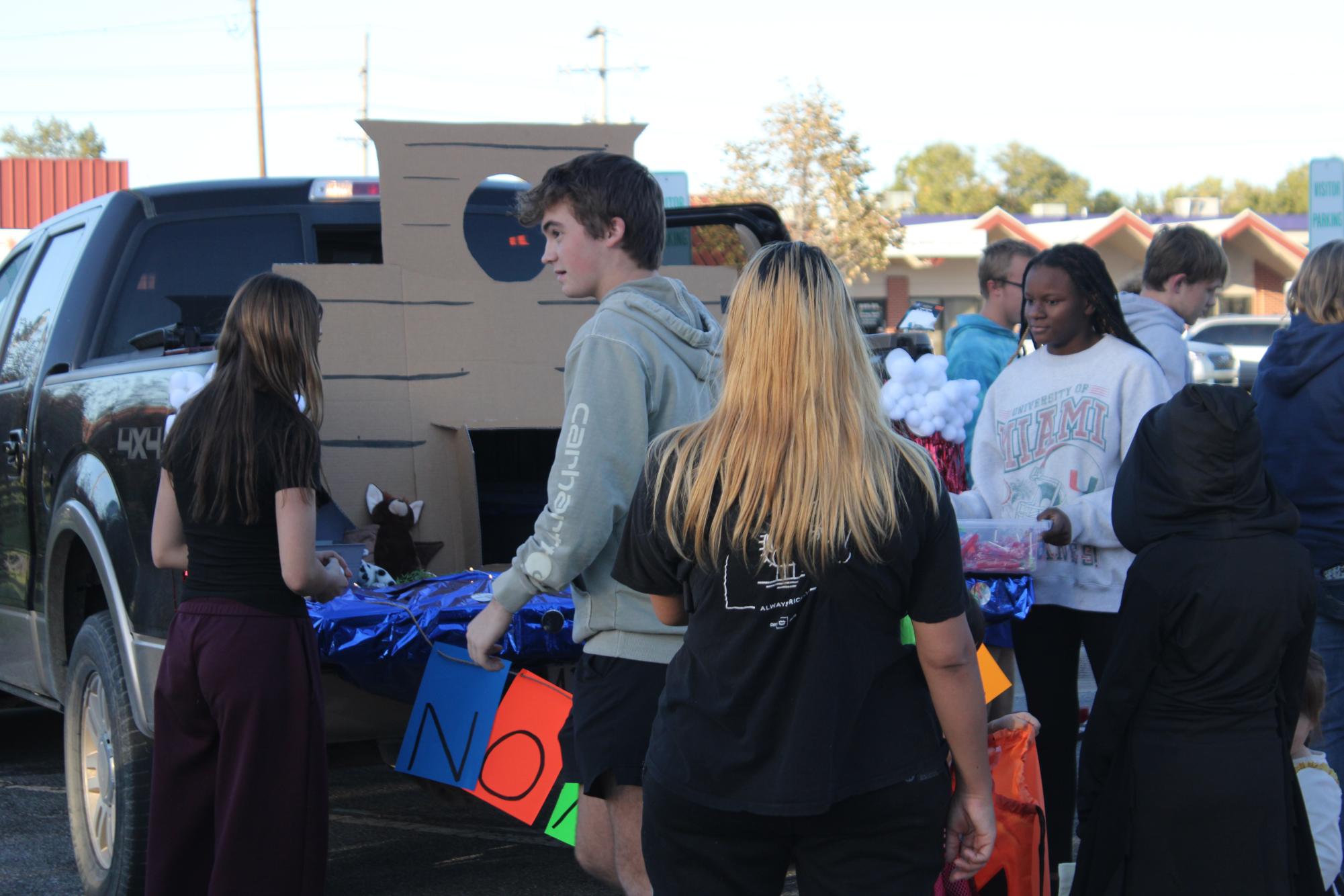 Trunk-or-treat Photo Gallery 10/22