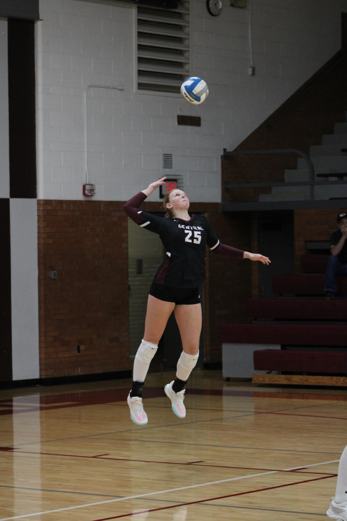 Varsity Volleyball 9/30 Photo Gallery