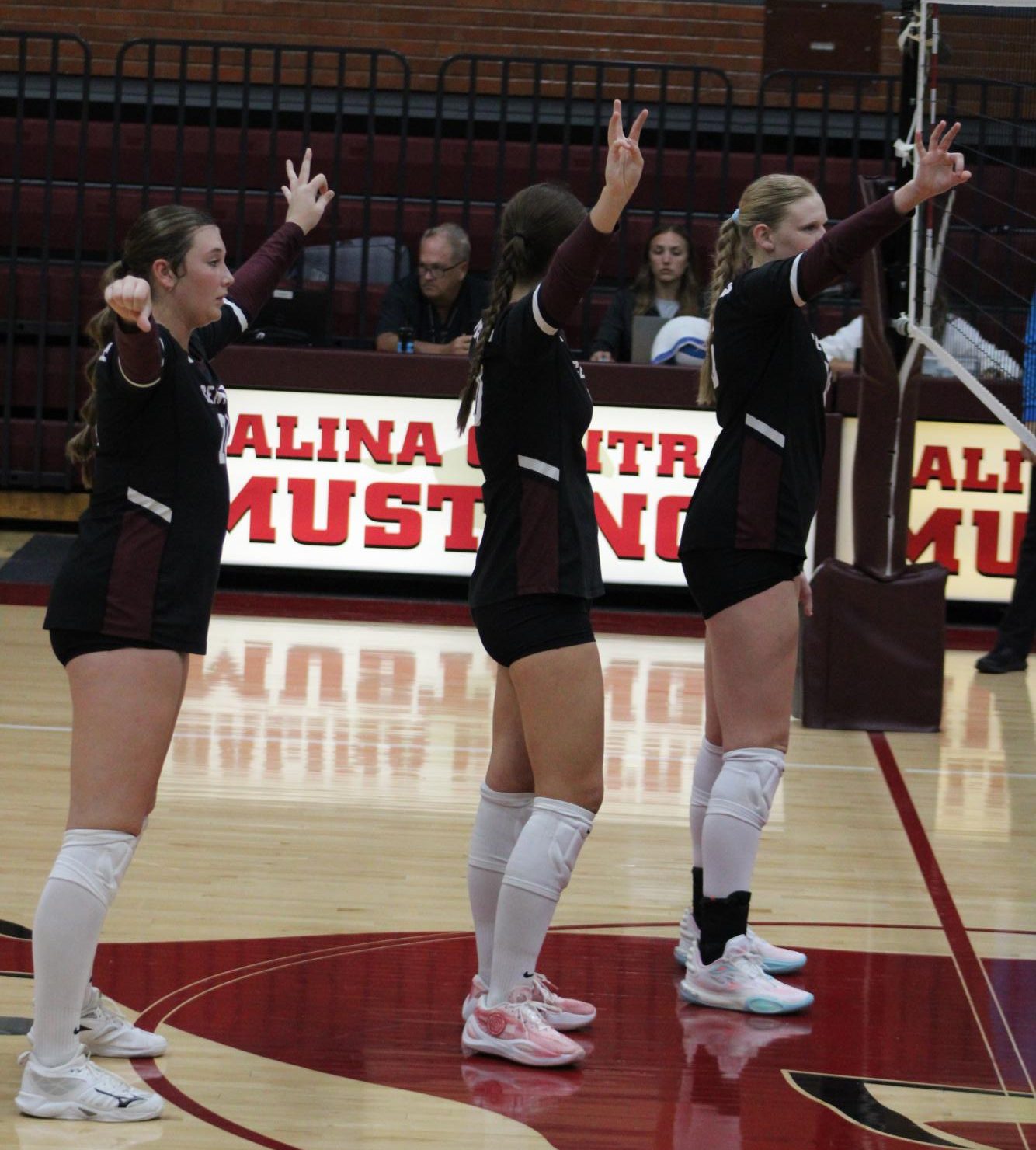 Varsity Volleyball 9/30 Photo Gallery