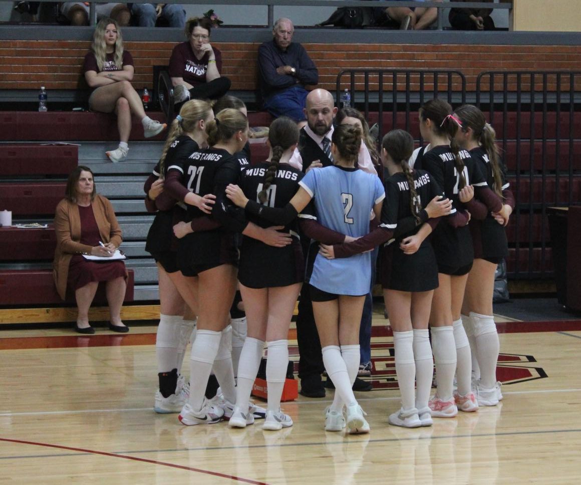 Varsity Volleyball vs. Eisenhower 10/9 (Senior Night) Photo Gallery