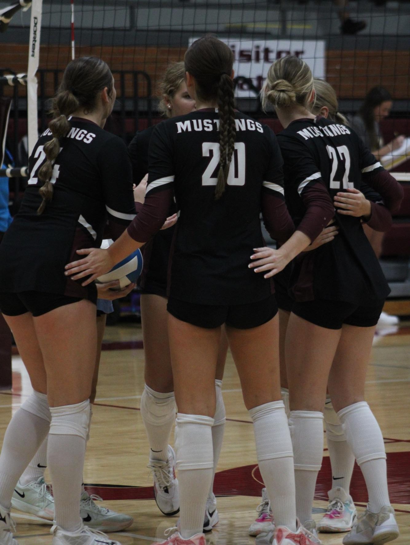 Varsity Volleyball 9/30 Photo Gallery