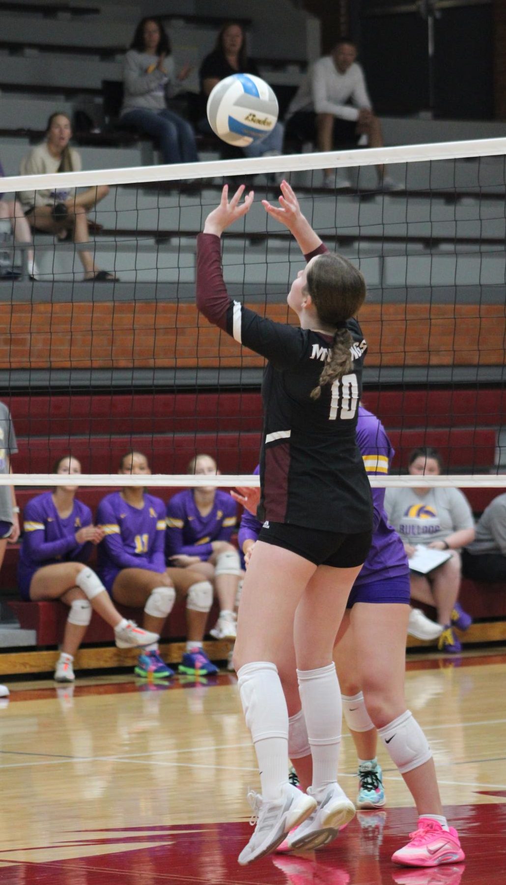 Varsity Volleyball 9/30 Photo Gallery