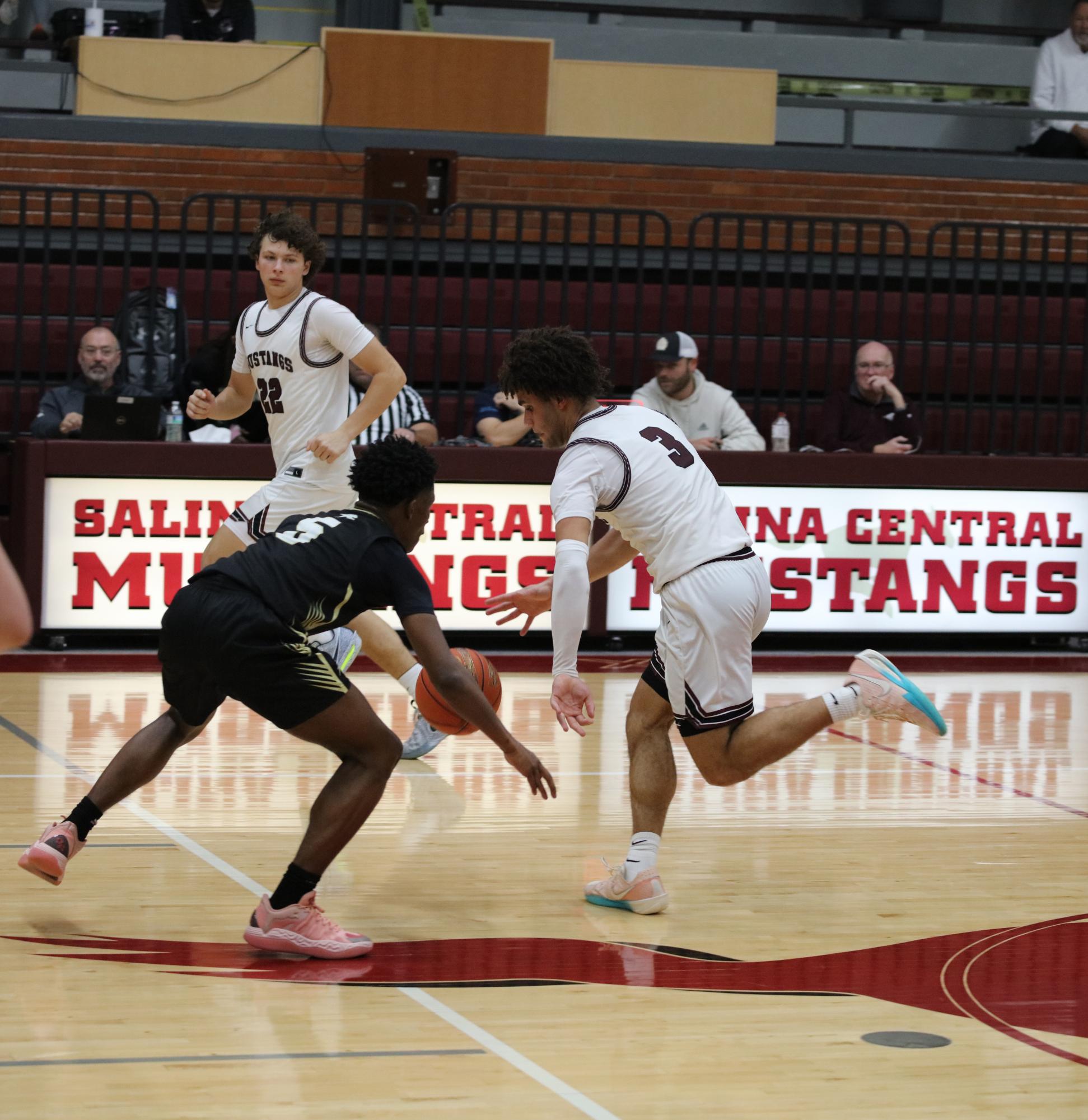 Boys Varsity Basketball vs. Andover Central 1/8 Photo Gallery