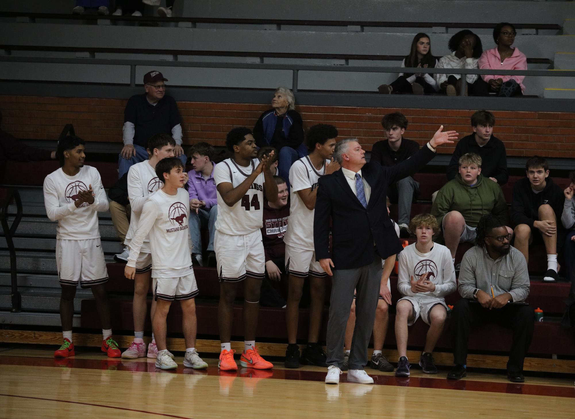 Boys Varsity Basketball vs. Andover Central 1/8 Photo Gallery