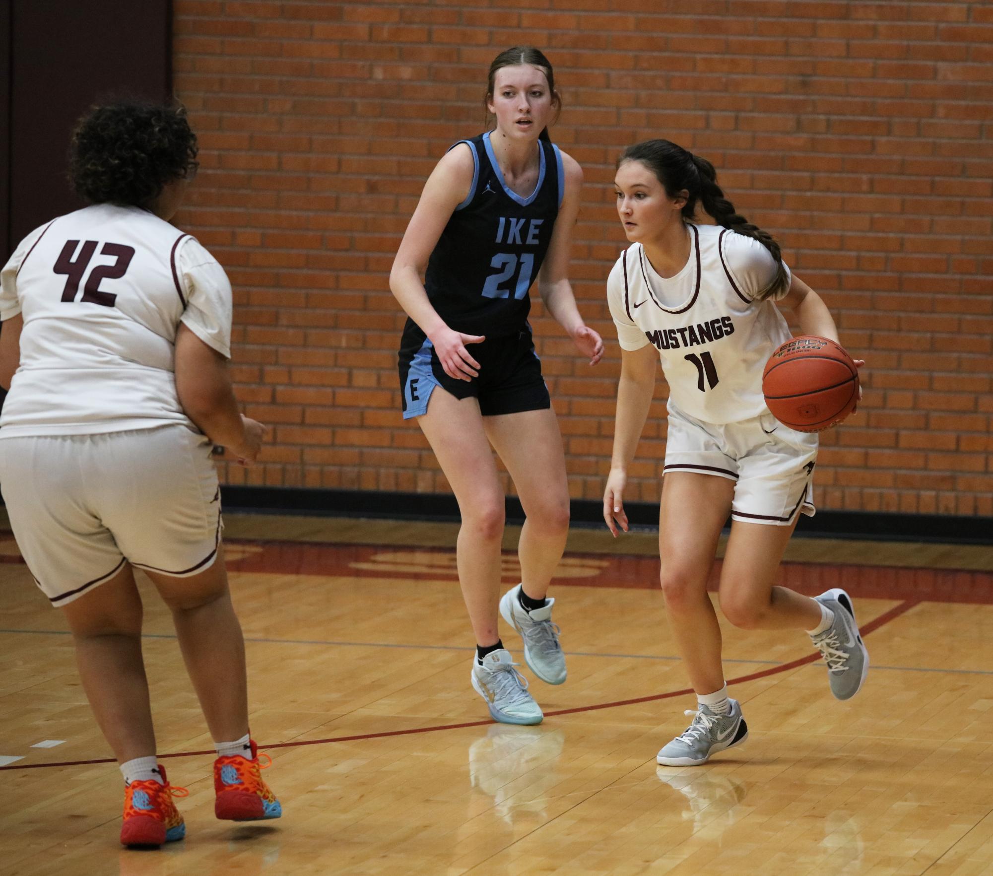 Varsity Girls Basketball vs. Eisenhower 1/16 (Winter Formal Court) Photo Gallery